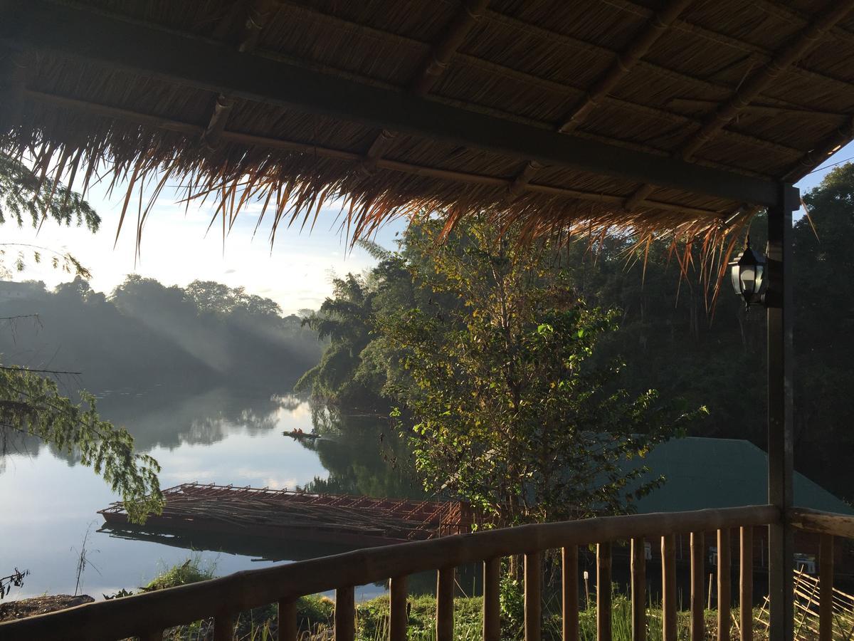 Mek Kiri Riverkwai Resort SHA Thong Pha Phum Exteriör bild